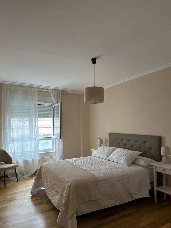 Apartamento Carlos III Ribadeo Exterior foto